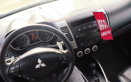 Mitsubishi Outlander III рестайлинг 3, 2007 год, 970 000 рублей, 24 фотография
