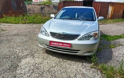 Toyota Camry V40, 2002 год, 830 000 рублей, 1 фотография