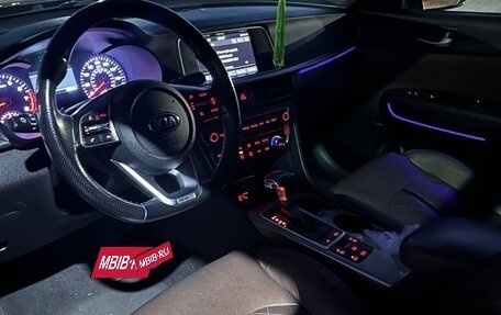KIA Optima IV, 2018 год, 2 500 000 рублей, 5 фотография