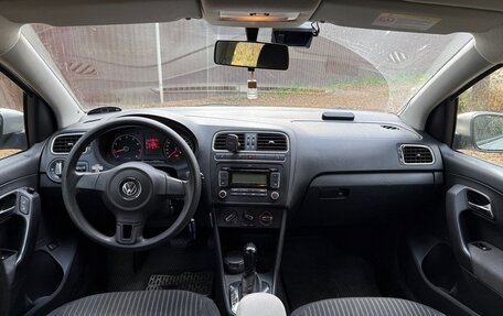 Volkswagen Polo VI (EU Market), 2010 год, 690 000 рублей, 13 фотография