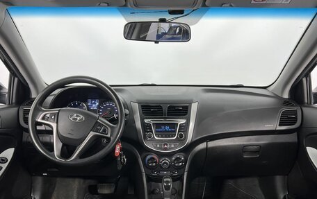 Hyundai Solaris II рестайлинг, 2015 год, 1 150 000 рублей, 15 фотография
