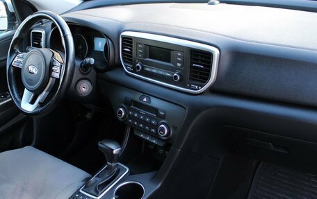 KIA Sportage IV рестайлинг, 2019 год, 2 229 000 рублей, 21 фотография
