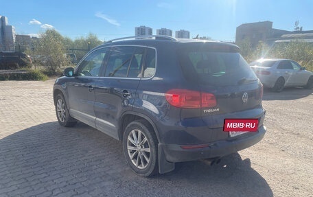 Volkswagen Tiguan I, 2011 год, 806 118 рублей, 2 фотография