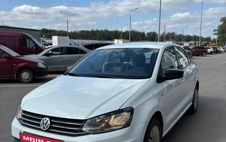 Volkswagen Polo VI (EU Market), 2020 год, 1 550 000 рублей, 2 фотография
