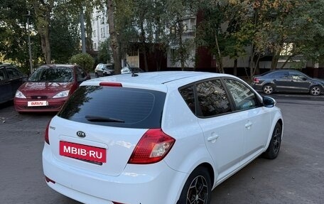 KIA cee'd I рестайлинг, 2011 год, 985 000 рублей, 4 фотография