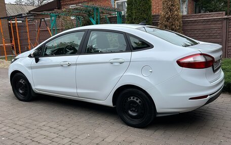 Ford Fiesta, 2016 год, 799 999 рублей, 3 фотография