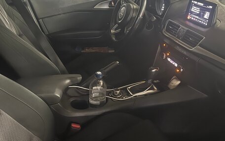 Mazda 3, 2016 год, 1 800 000 рублей, 8 фотография