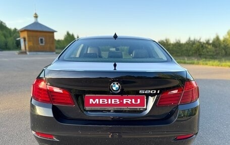 BMW 5 серия, 2016 год, 2 550 000 рублей, 6 фотография