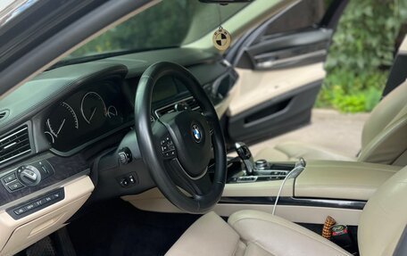 BMW 7 серия, 2009 год, 2 000 000 рублей, 2 фотография
