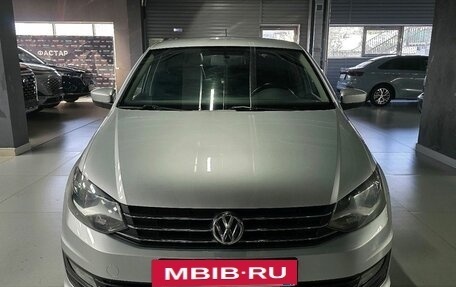 Volkswagen Polo VI (EU Market), 2017 год, 998 000 рублей, 2 фотография