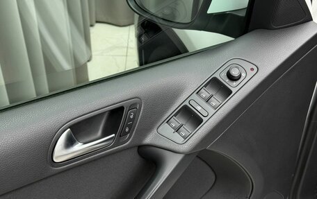 Volkswagen Tiguan I, 2015 год, 1 599 000 рублей, 15 фотография