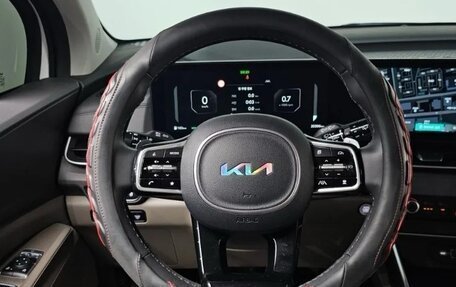 KIA Carnival, 2025 год, 4 550 000 рублей, 13 фотография