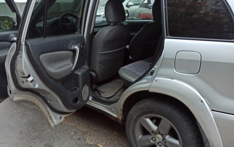 Toyota RAV4, 2003 год, 620 000 рублей, 4 фотография