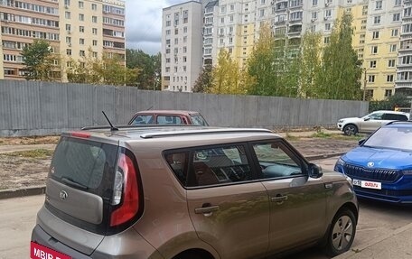 KIA Soul II рестайлинг, 2014 год, 950 000 рублей, 4 фотография