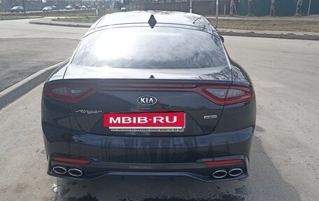 KIA Stinger I, 2018 год, 2 250 000 рублей, 4 фотография