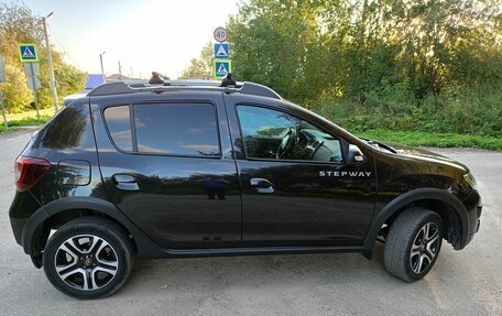 Renault Sandero II рестайлинг, 2015 год, 1 050 000 рублей, 3 фотография