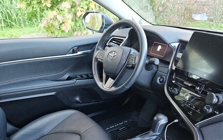 Toyota Camry, 2023 год, 3 550 000 рублей, 15 фотография