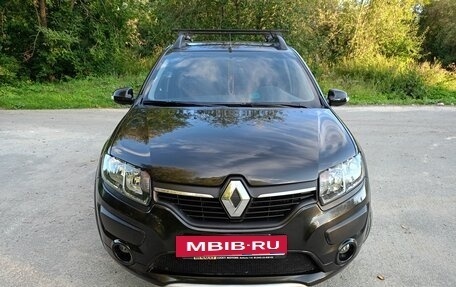 Renault Sandero II рестайлинг, 2015 год, 1 050 000 рублей, 4 фотография