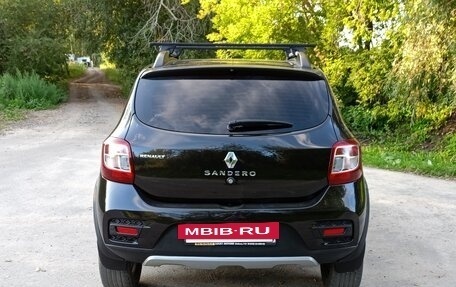 Renault Sandero II рестайлинг, 2015 год, 1 050 000 рублей, 2 фотография