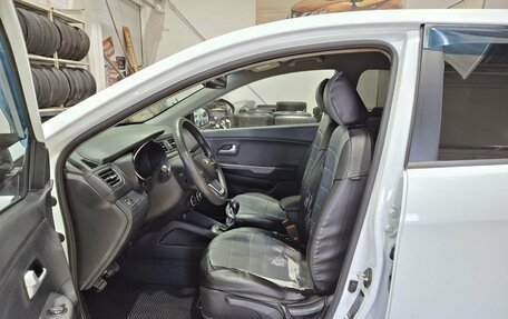 KIA Rio III рестайлинг, 2013 год, 590 000 рублей, 17 фотография