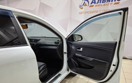 KIA Rio III рестайлинг, 2013 год, 590 000 рублей, 28 фотография