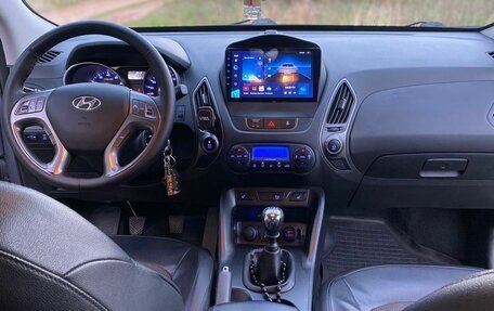 Hyundai ix35 I рестайлинг, 2013 год, 1 500 000 рублей, 4 фотография