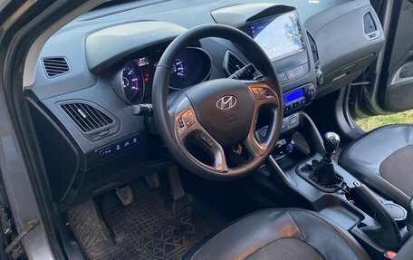 Hyundai ix35 I рестайлинг, 2013 год, 1 500 000 рублей, 5 фотография