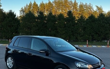 Volkswagen Golf VI, 2011 год, 900 000 рублей, 1 фотография