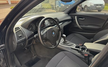 BMW 1 серия, 2008 год, 850 000 рублей, 6 фотография