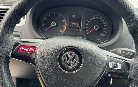 Volkswagen Polo VI (EU Market), 2017 год, 10 фотография
