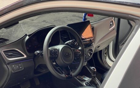 Hyundai Solaris II рестайлинг, 2018 год, 1 500 000 рублей, 11 фотография