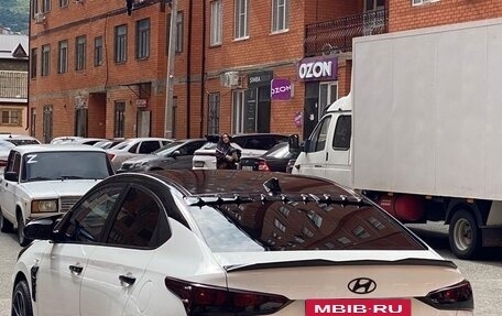 Hyundai Solaris II рестайлинг, 2018 год, 1 500 000 рублей, 6 фотография