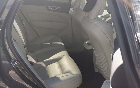 Volvo XC60 II, 2021 год, 4 650 000 рублей, 12 фотография