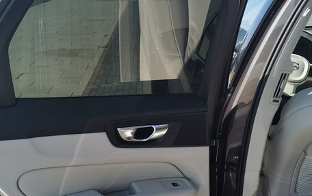 Volvo XC60 II, 2021 год, 4 650 000 рублей, 17 фотография