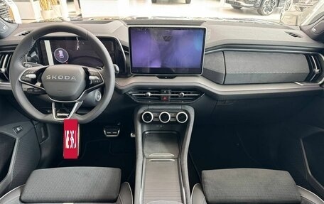 Skoda Kodiaq, 2025 год, 5 700 000 рублей, 14 фотография