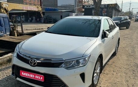 Toyota Camry, 2015 год, 1 750 000 рублей, 1 фотография