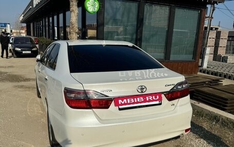 Toyota Camry, 2015 год, 1 750 000 рублей, 2 фотография