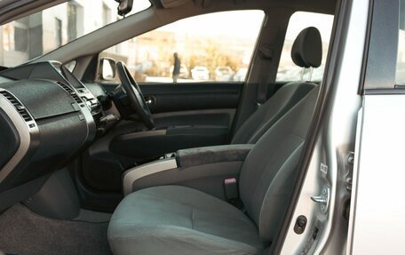 Toyota Prius, 2006 год, 700 000 рублей, 19 фотография