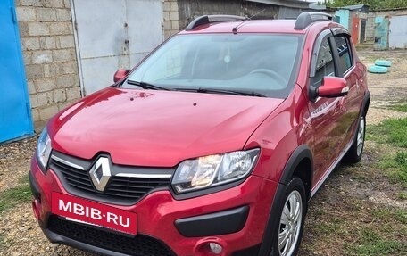 Renault Sandero II рестайлинг, 2015 год, 750 000 рублей, 5 фотография