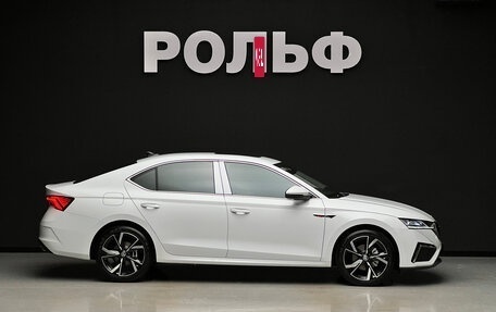 Skoda Octavia IV, 2025 год, 3 320 000 рублей, 6 фотография