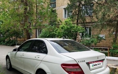 Mercedes-Benz C-Класс, 2010 год, 750 000 рублей, 2 фотография