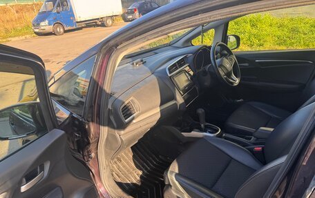 Honda Fit III, 2013 год, 900 000 рублей, 12 фотография