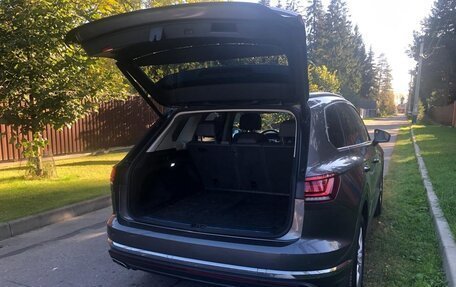 Volkswagen Touareg III, 2020 год, 6 150 000 рублей, 5 фотография