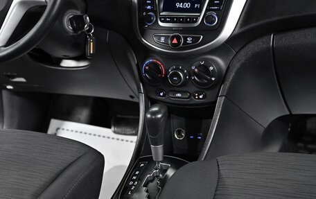 Hyundai Solaris II рестайлинг, 2016 год, 829 000 рублей, 11 фотография