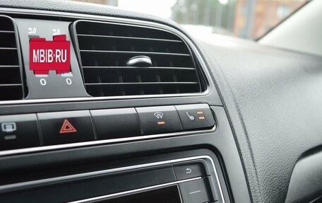 Volkswagen Polo VI (EU Market), 2017 год, 939 000 рублей, 14 фотография
