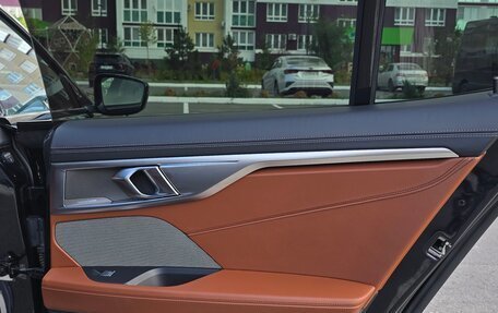 BMW 8 серия, 2021 год, 7 300 000 рублей, 16 фотография