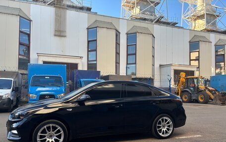 Hyundai Solaris II рестайлинг, 2019 год, 1 350 000 рублей, 3 фотография