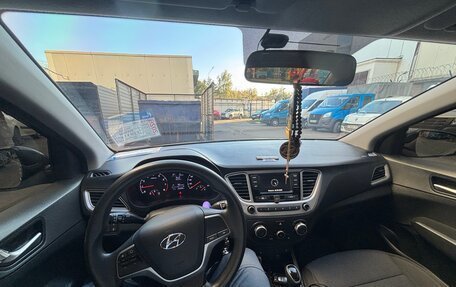 Hyundai Solaris II рестайлинг, 2019 год, 1 350 000 рублей, 12 фотография
