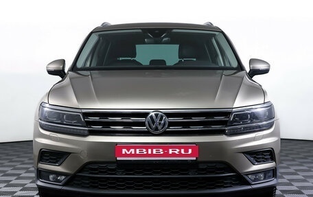 Volkswagen Tiguan II, 2019 год, 2 770 000 рублей, 2 фотография