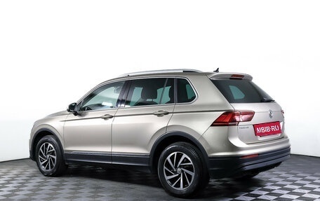 Volkswagen Tiguan II, 2019 год, 2 770 000 рублей, 7 фотография